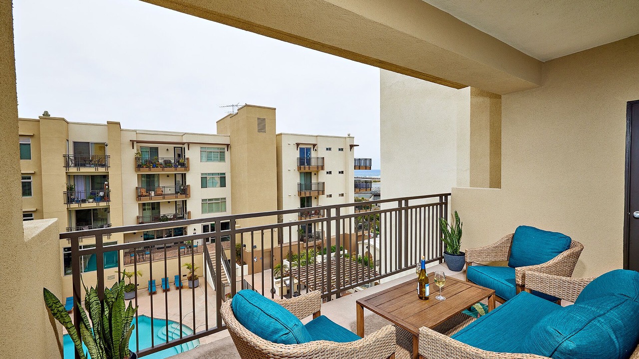 Photo of Patio Balcony in Renaissance Ter