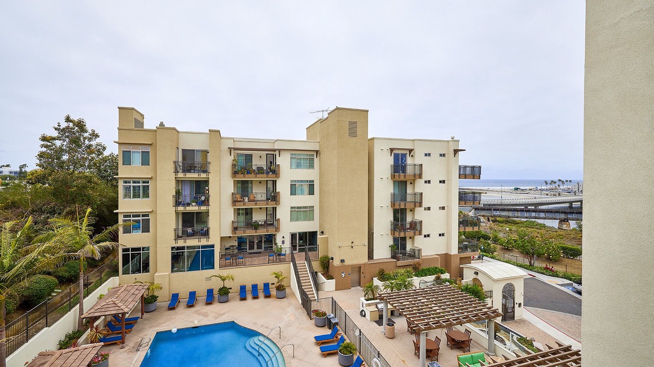 Photo of Outdoor in Renaissance Ter