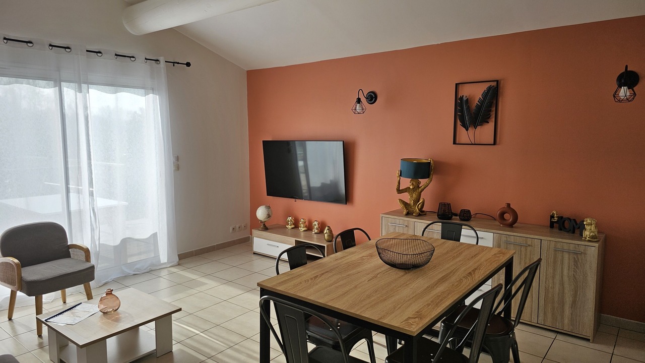 Photo of Others in Caumont-sur-Durance