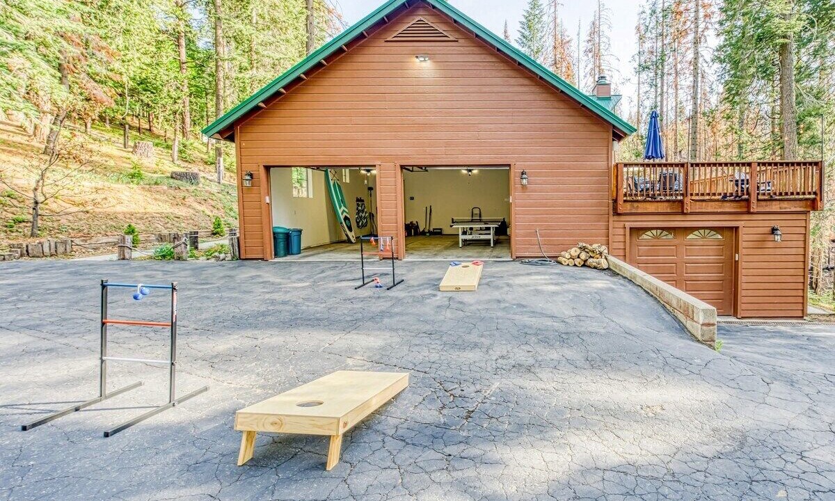 Photo of Patio Balcony in Dogwood Mountain