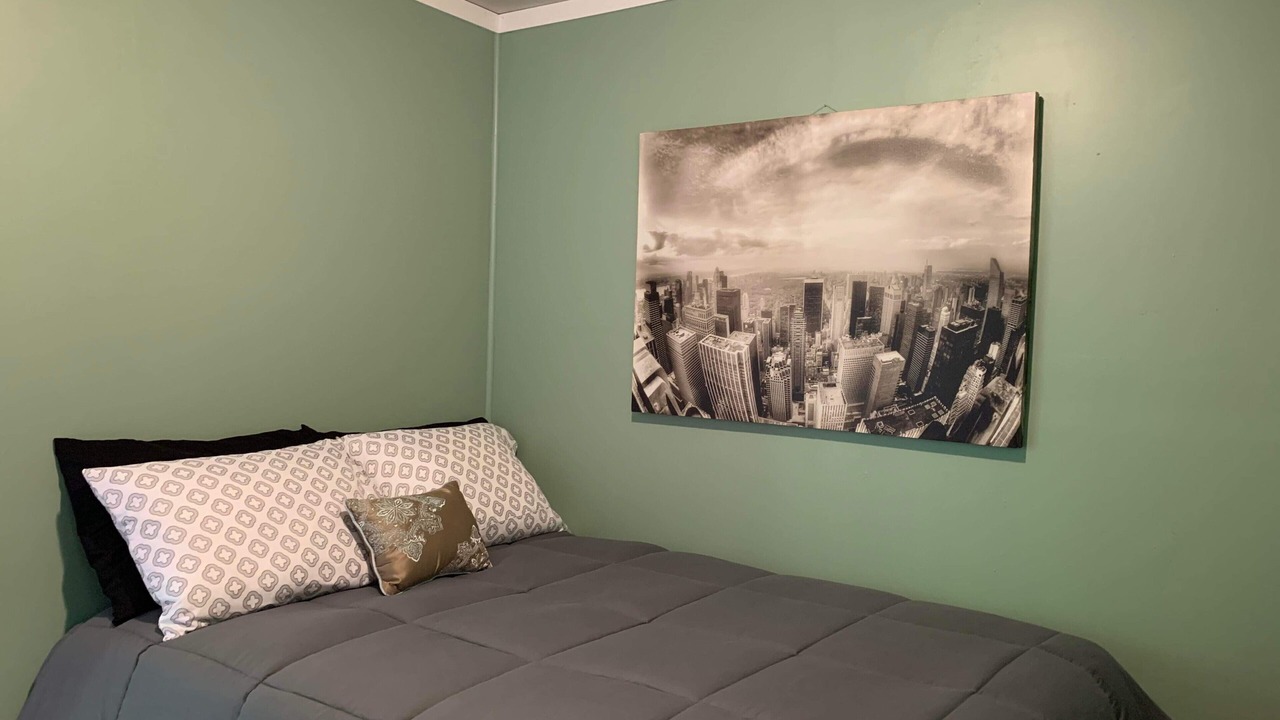 Photo of Bedroom in LaBelle