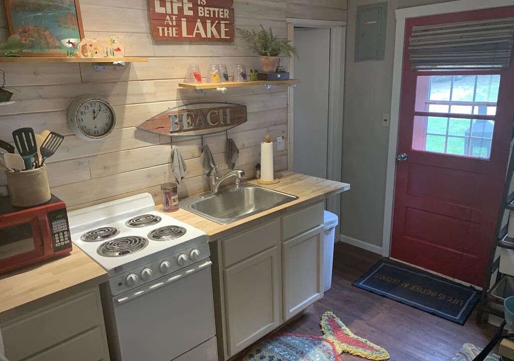 Photo of Kitchen in Spirit Lake