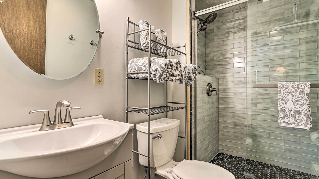 Photo of Bathroom in Locust Lake Village