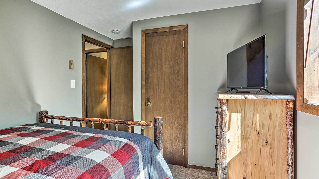 Photo of Bedroom in Locust Lake Village