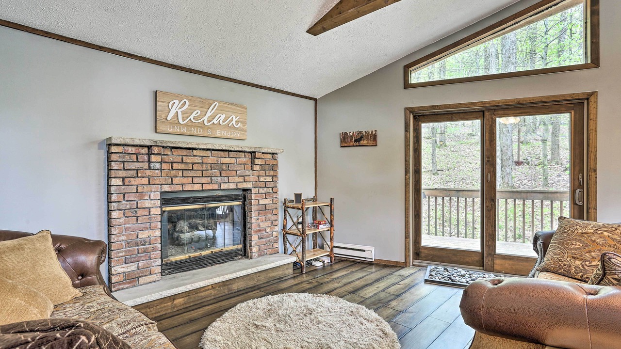 Photo of Livingroom in Locust Lake Village
