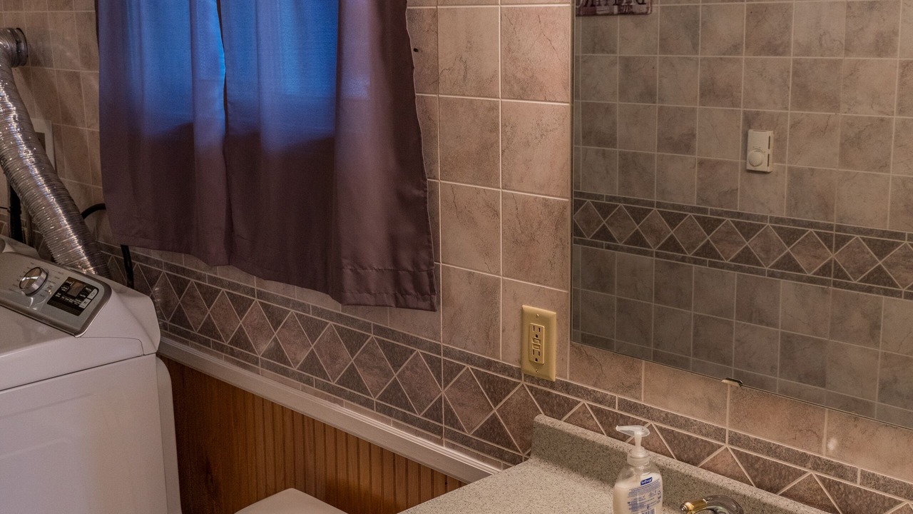 Photo of Bathroom in Ingalls