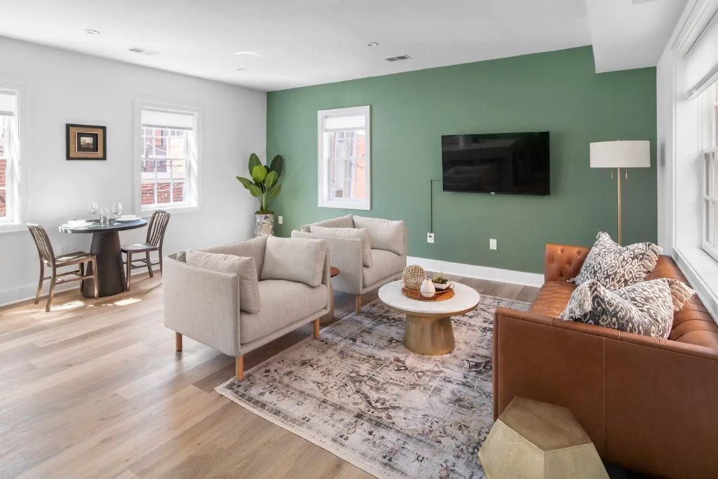 Photo of Livingroom in Old Town Alexandria
