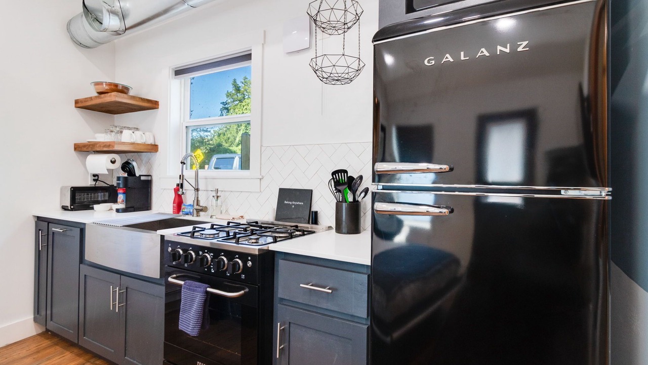 Photo of Kitchen in Freetown - Port Rico