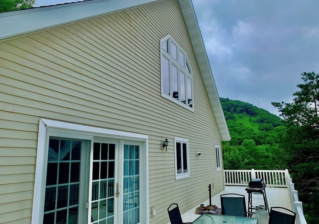 Photo of Outdoor in Lansing