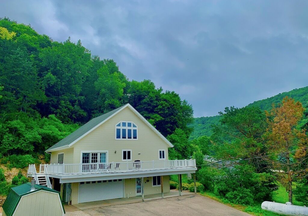 Photo of Outdoor in Lansing