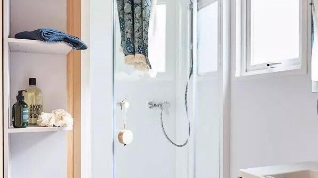 Photo of Bathroom in Cahagnolles