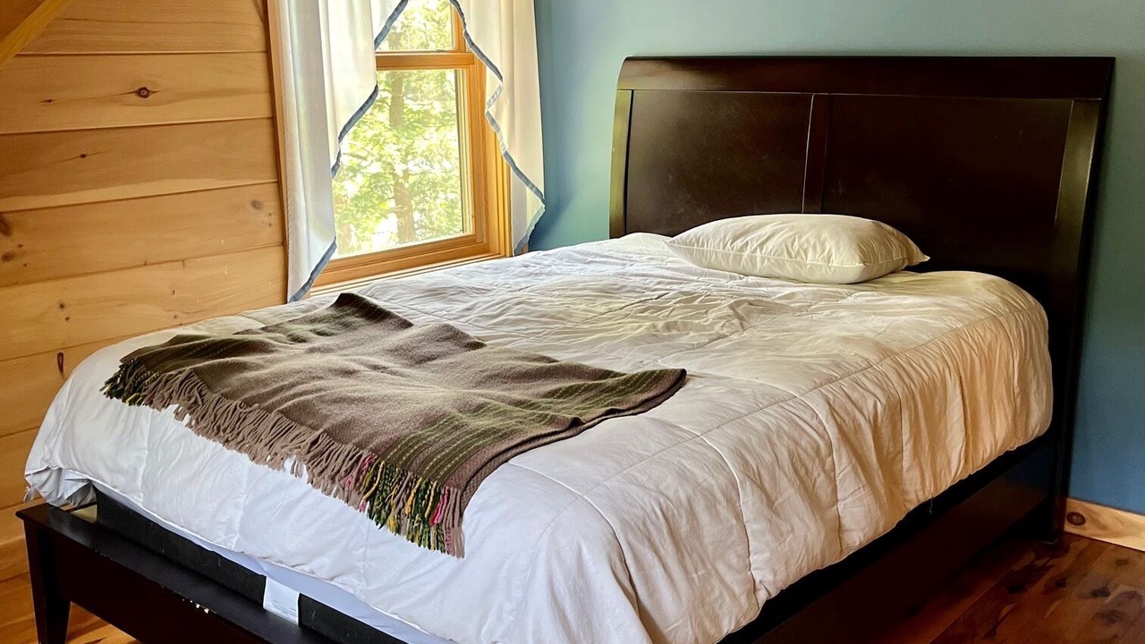 Photo of Bedroom in Town of Hermon