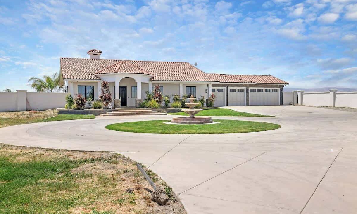 Photo of Outdoor in Tracy