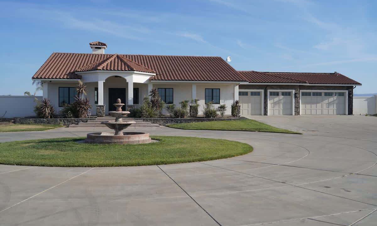 Photo of Outdoor in Tracy