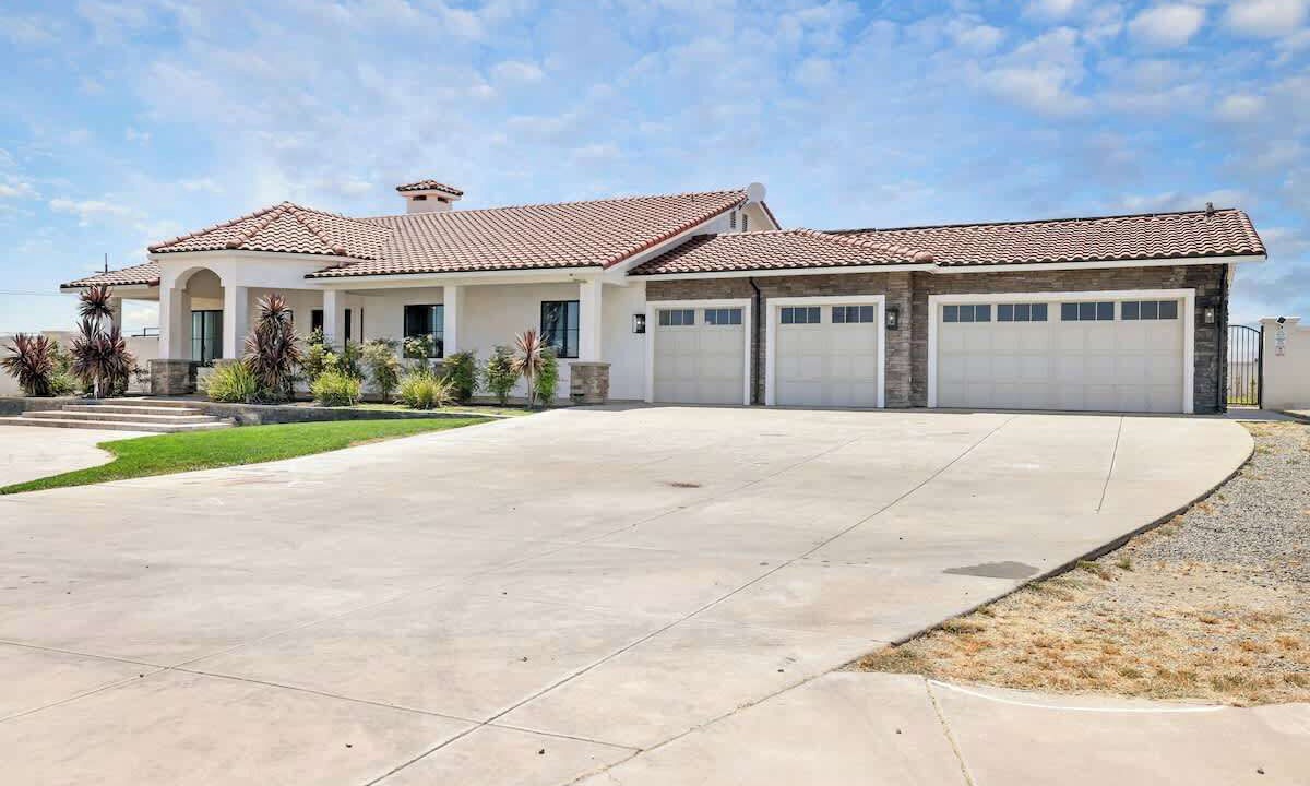 Photo of Outdoor in Tracy