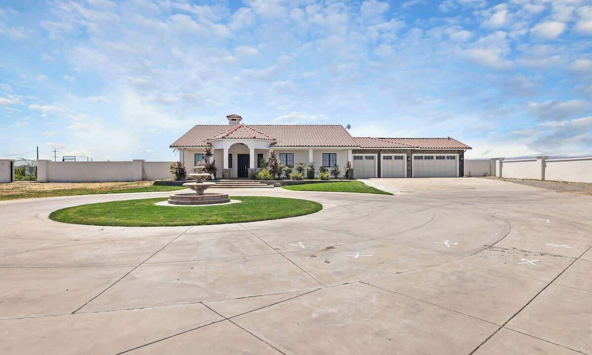 Photo of Outdoor in Tracy