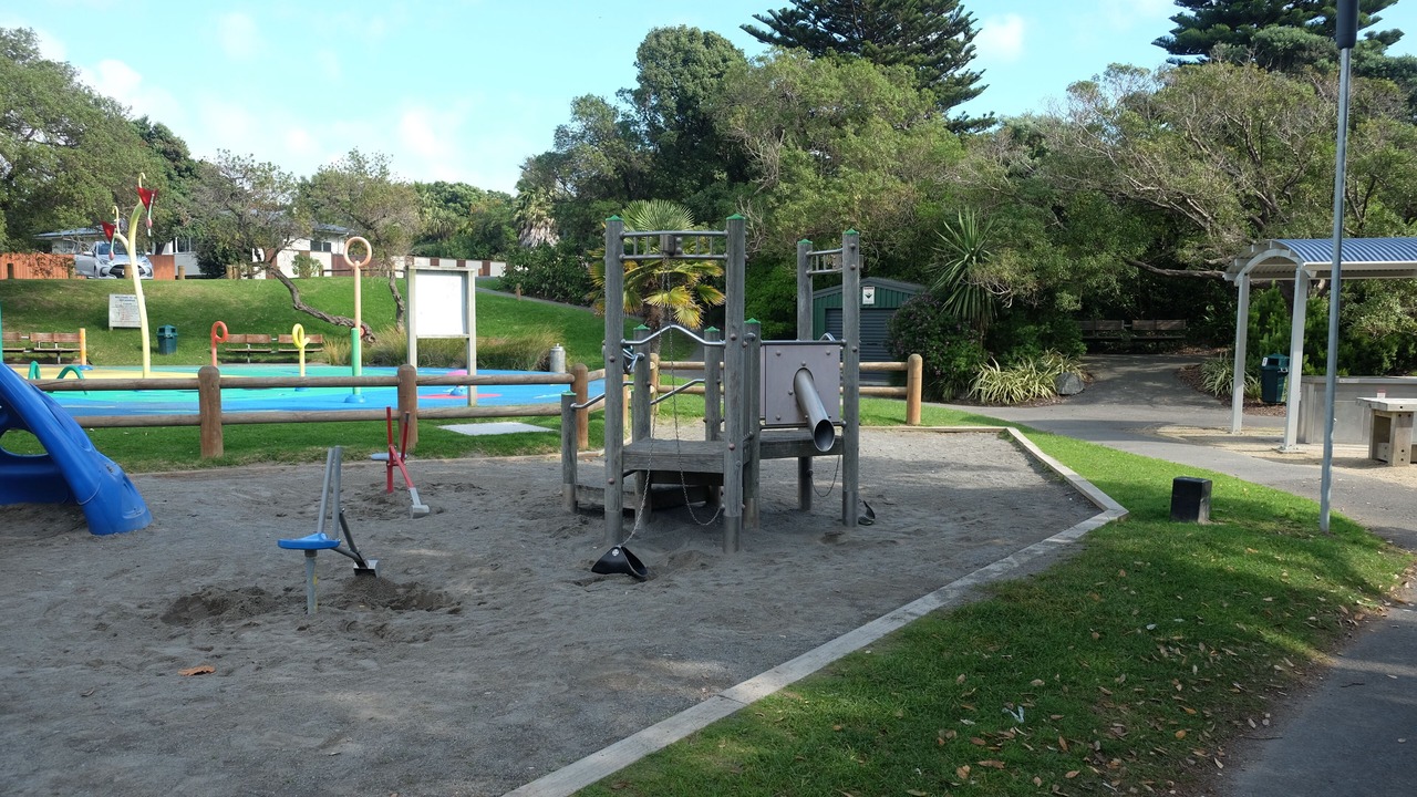 Photo of Others in Paraparaumu