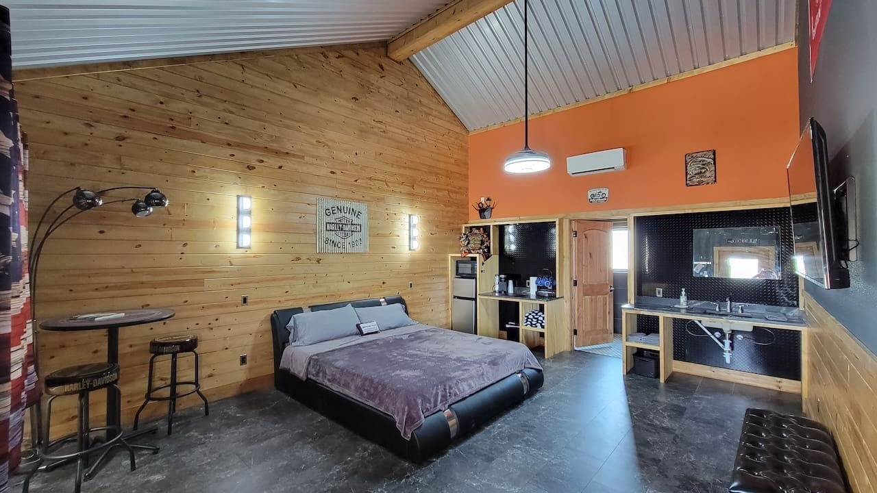 Photo of Bedroom in Wise County