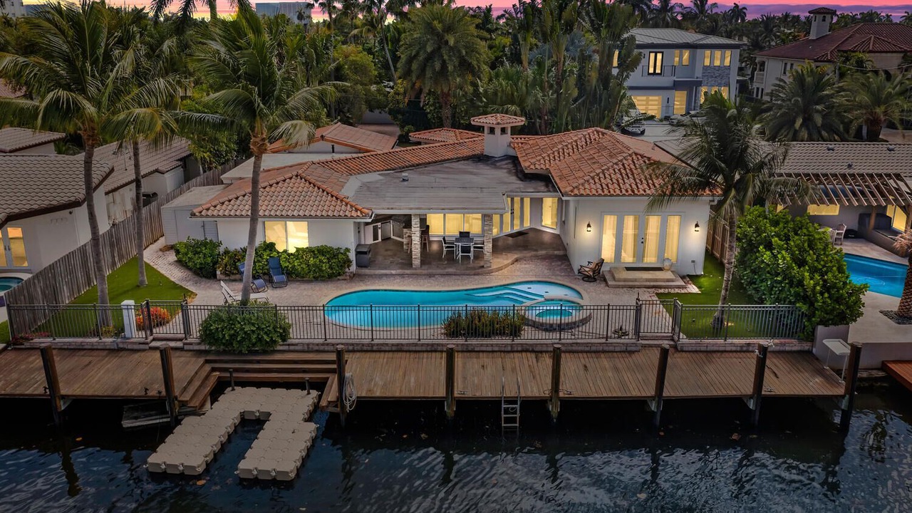 Photo of Outdoor in Hendricks and Venice Isles