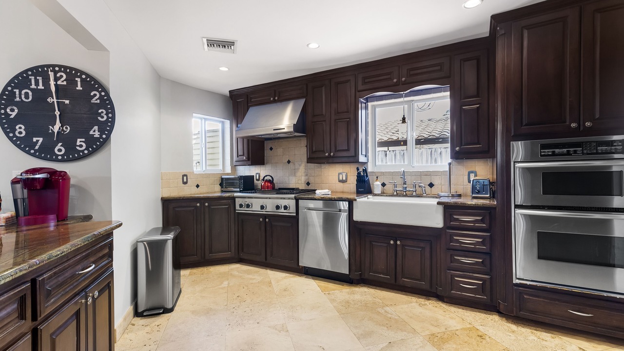 Photo of Kitchen in Hendricks and Venice Isles