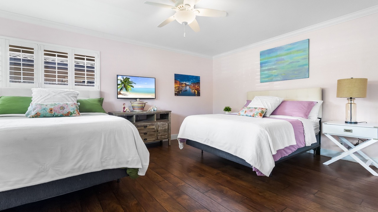 Photo of Bedroom in Hendricks and Venice Isles