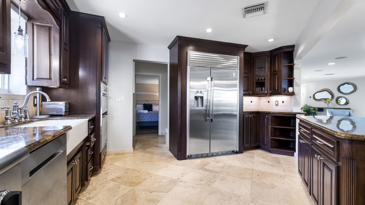 Photo of Kitchen in Hendricks and Venice Isles