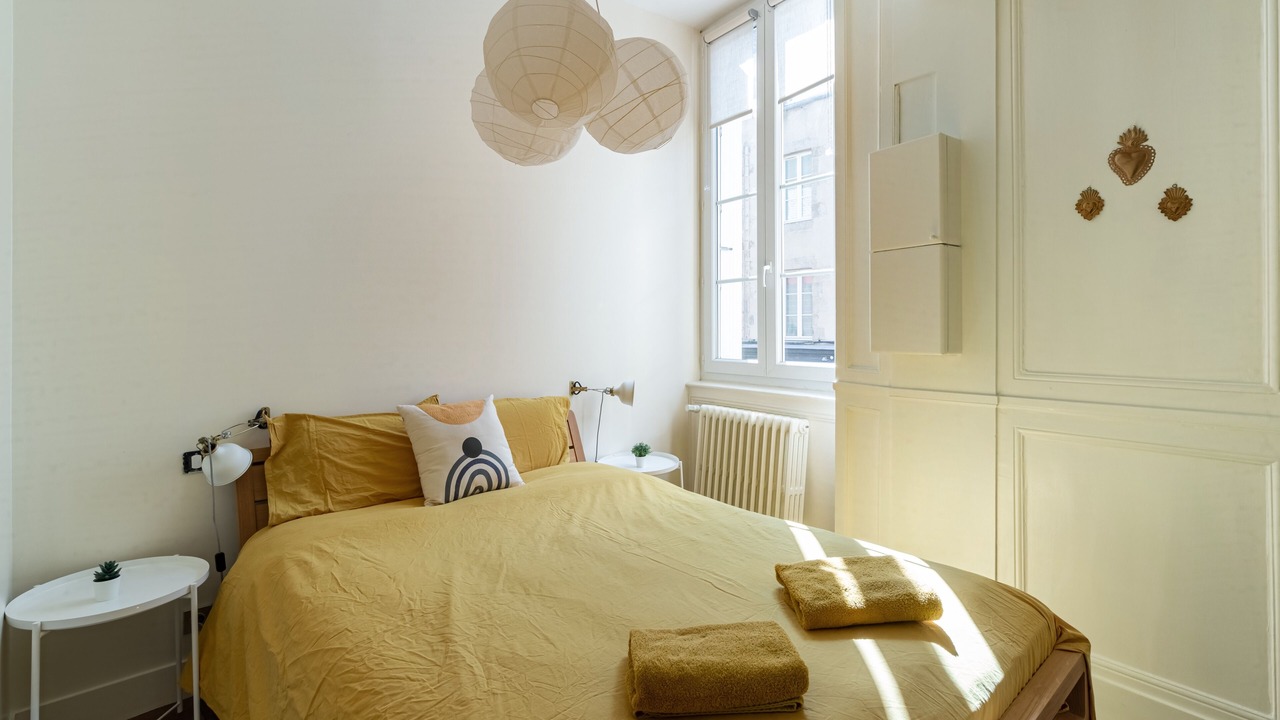 Photo of Bedroom in Saint-Servan