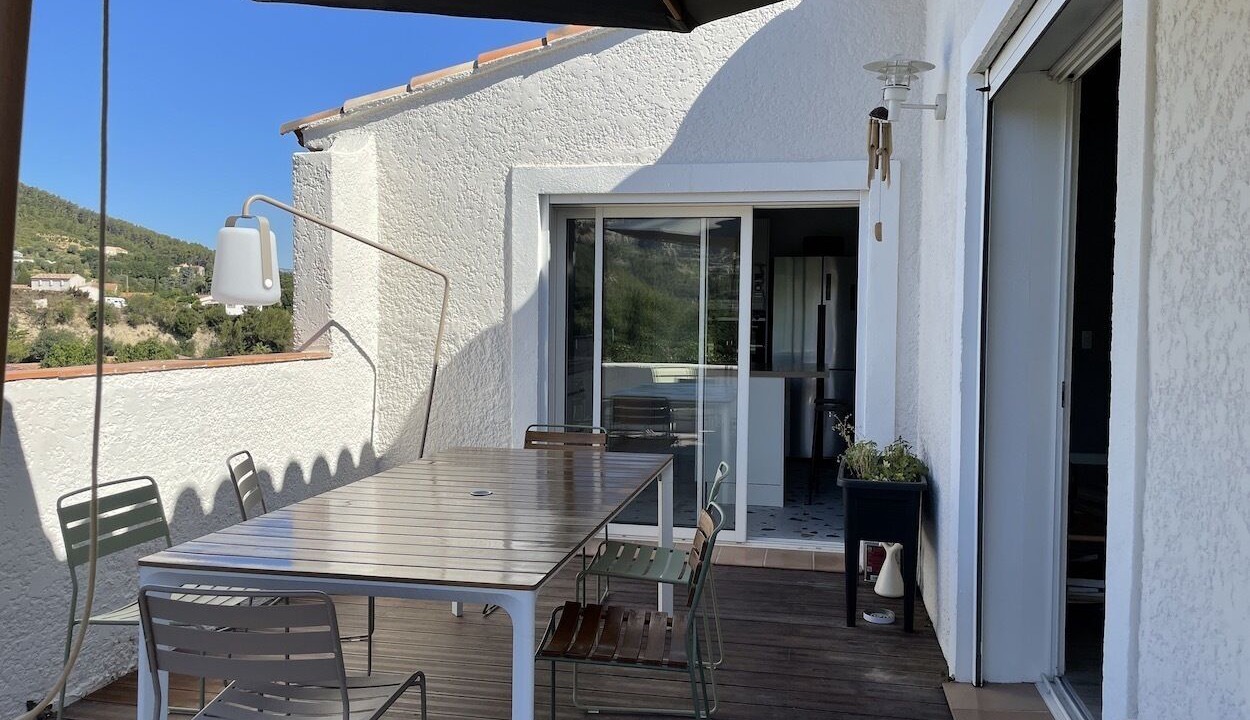 Photo of Outdoor in Evenos