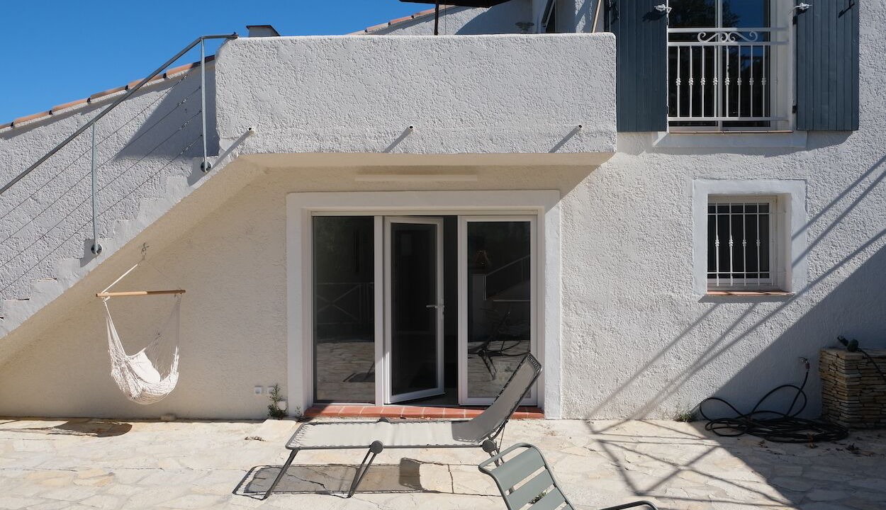 Photo of Patio Balcony in Evenos