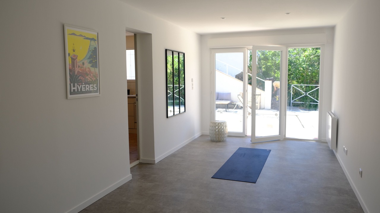 Photo of Others in Evenos