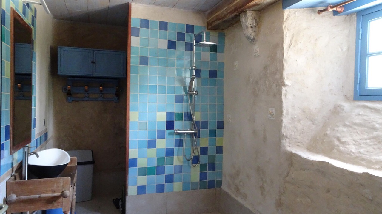 Photo of Bathroom in Saint-Lo-d'Ourville