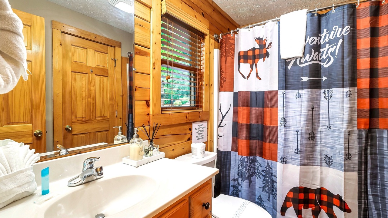 Photo of Bathroom in Black Bear Falls