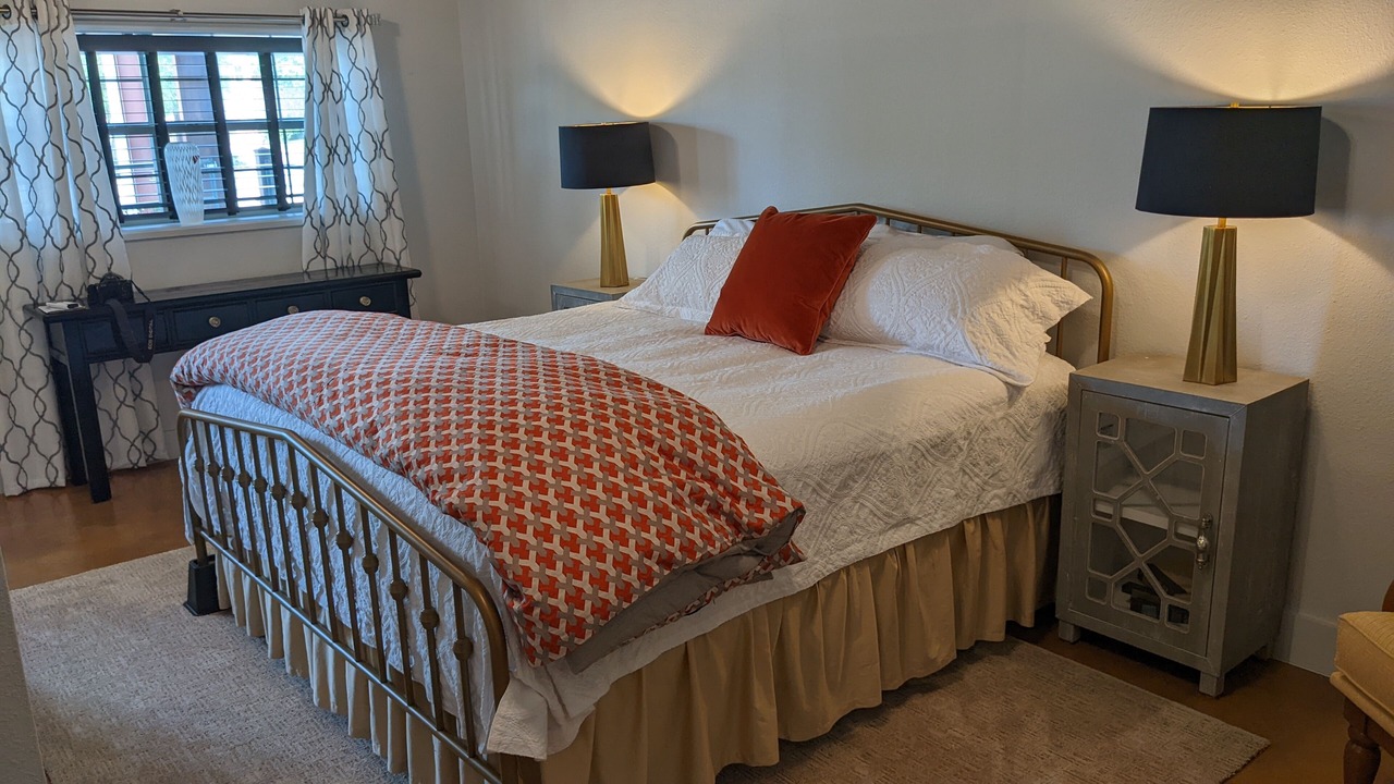 Photo of Bedroom in Kingsland