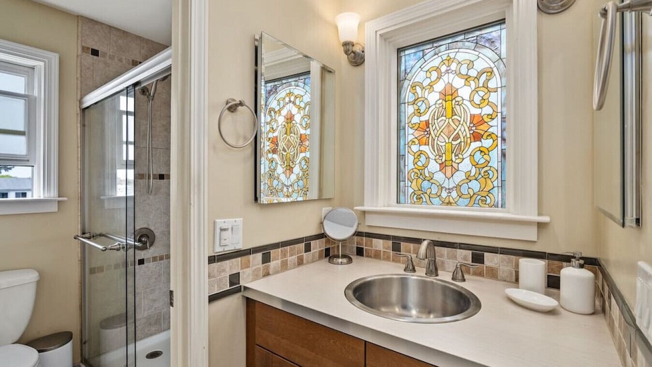 Photo of Bathroom in South Park