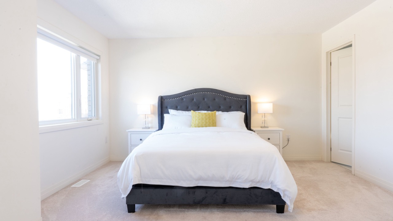 Photo of Bedroom in Bowmanville