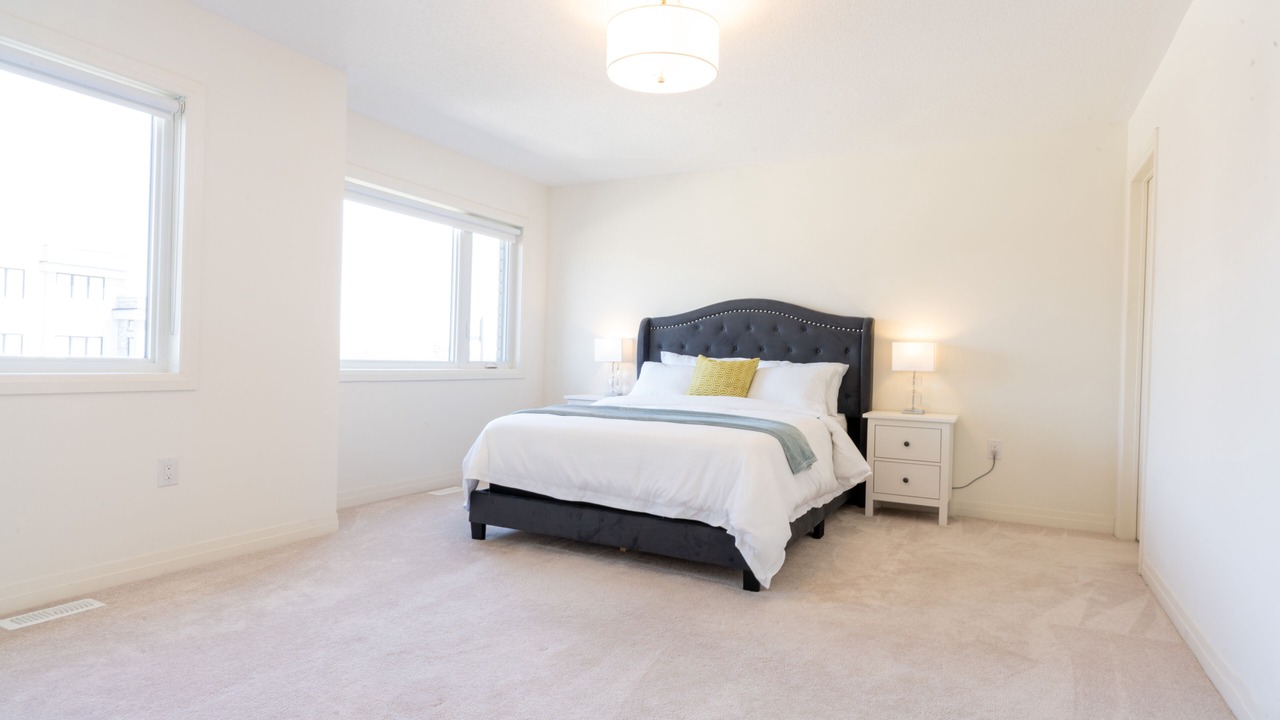 Photo of Bedroom in Bowmanville