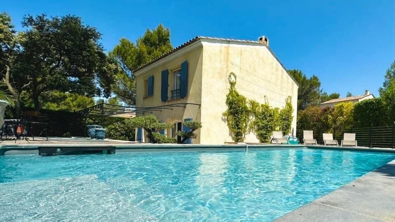 Photo of Outdoor in Pont Royal