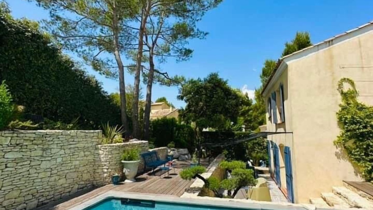 Photo of Outdoor in Pont Royal