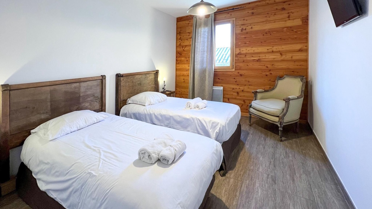 Photo of Bedroom in Faucon-de-Barcelonnette