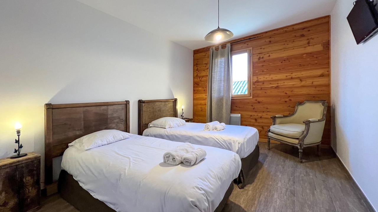 Photo of Bedroom in Faucon-de-Barcelonnette