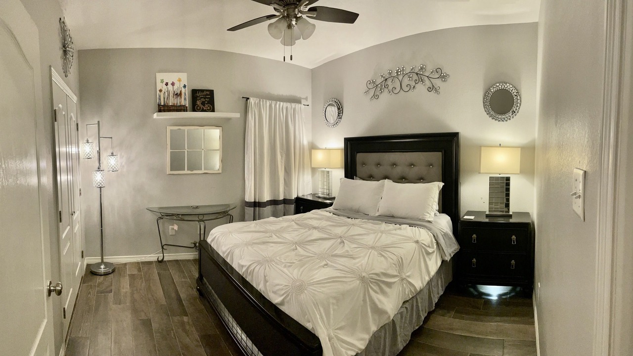 Photo of Bedroom in Bryan