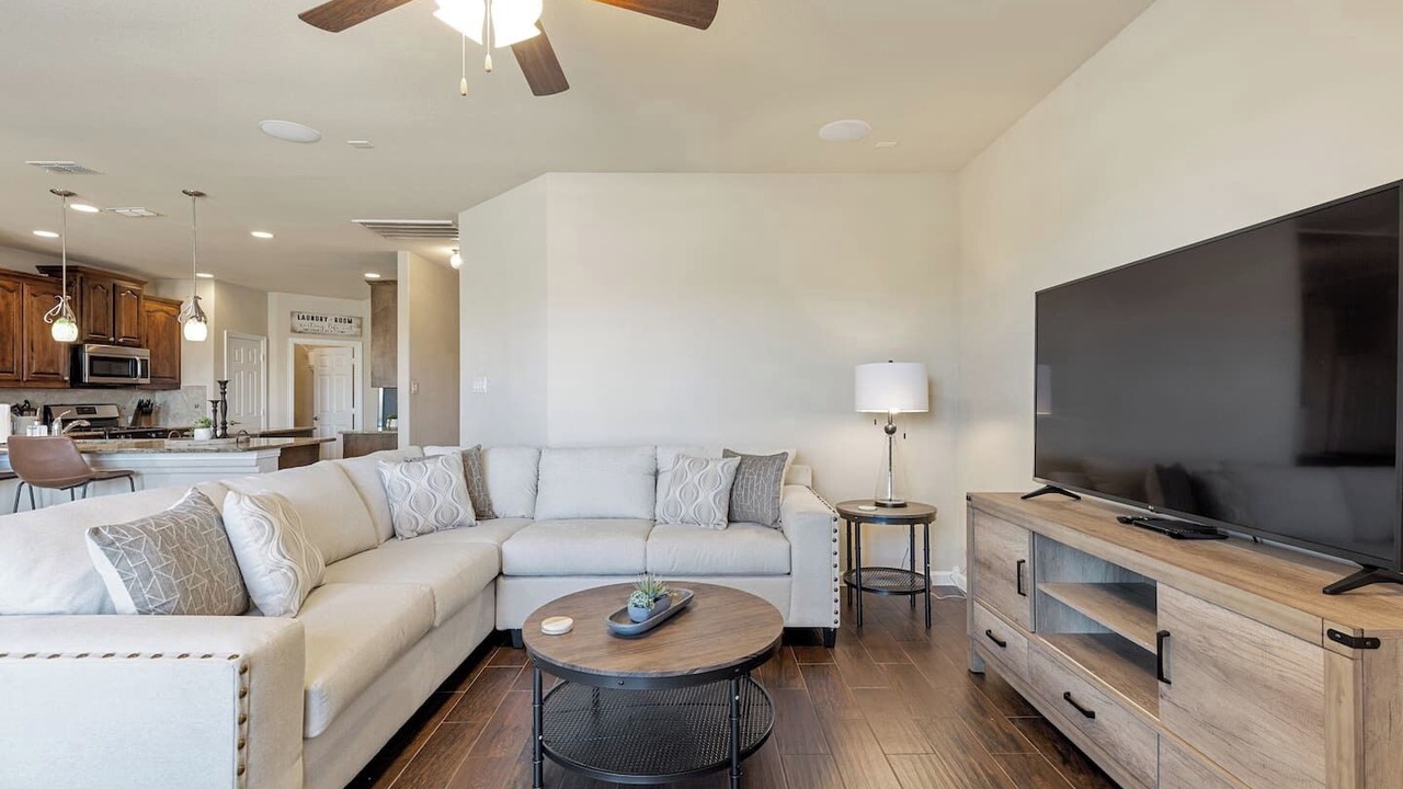 Photo of Livingroom in Keller