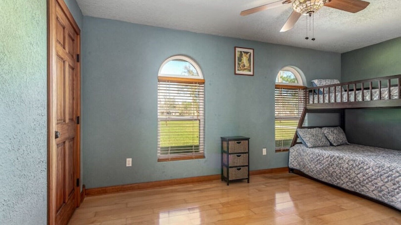Photo of Bedroom in Baytown