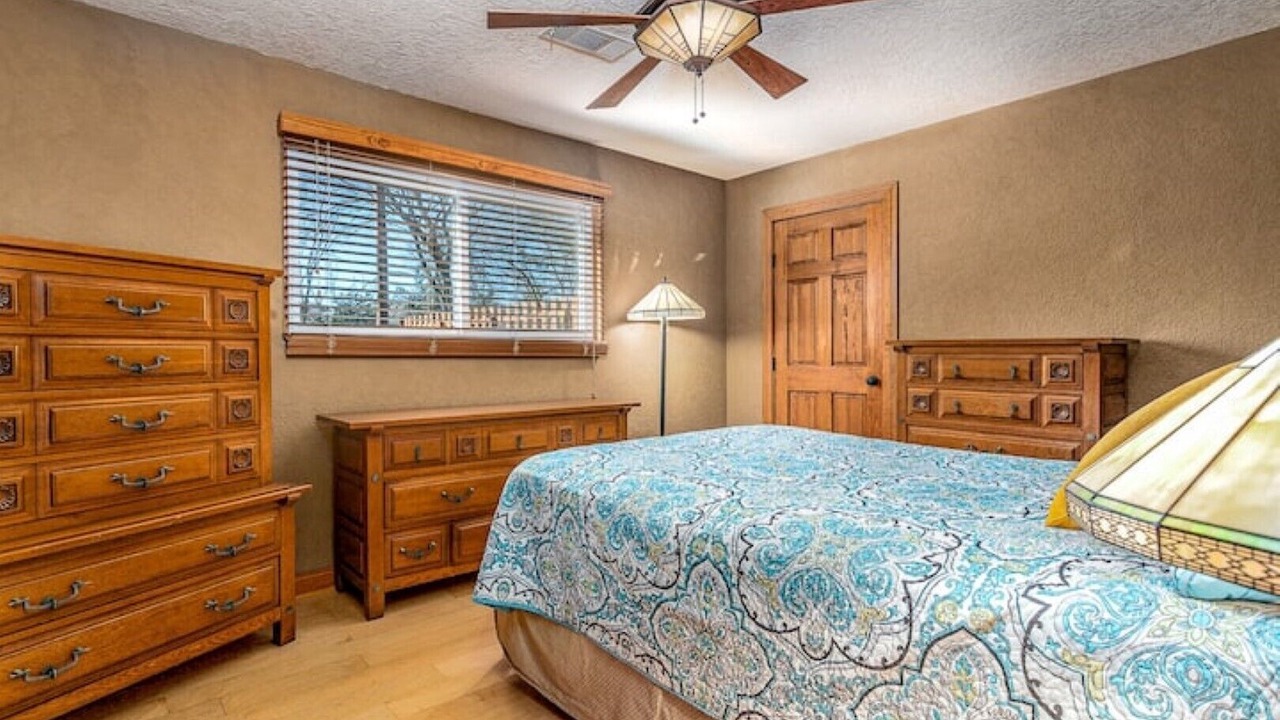 Photo of Bedroom in Baytown