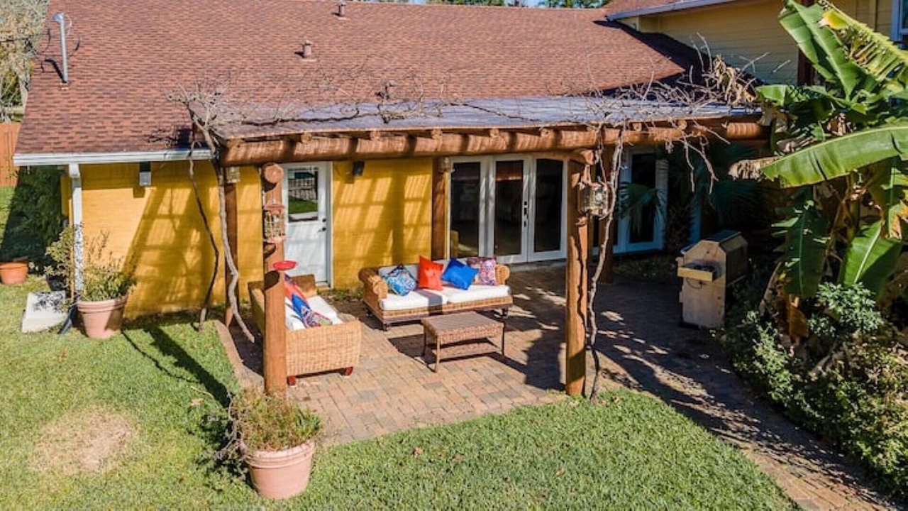 Photo of Patio Balcony in Baytown