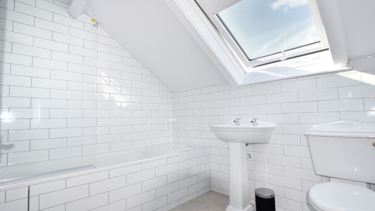 Photo of Bathroom in Seaton