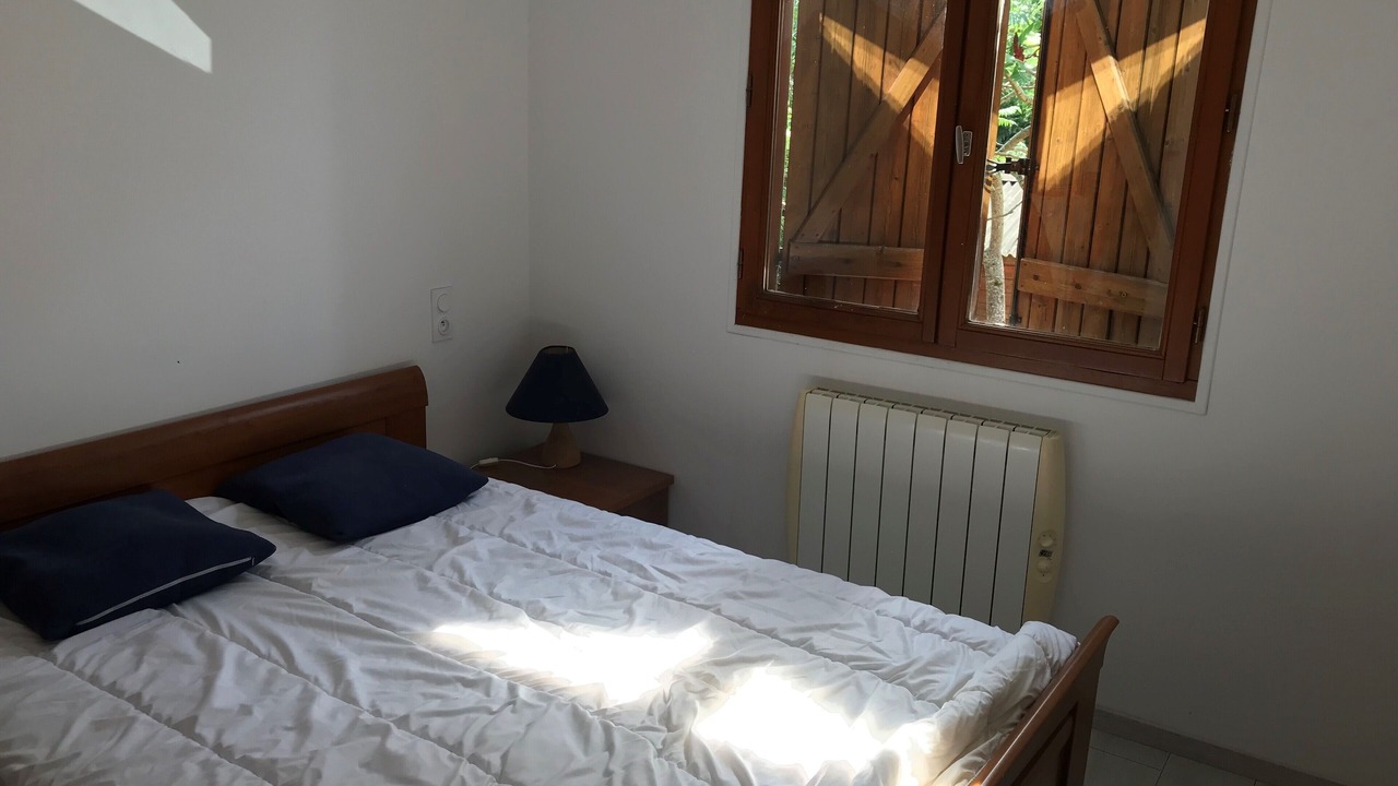 Photo of Bedroom in Sainte-Livrade-sur-Lot