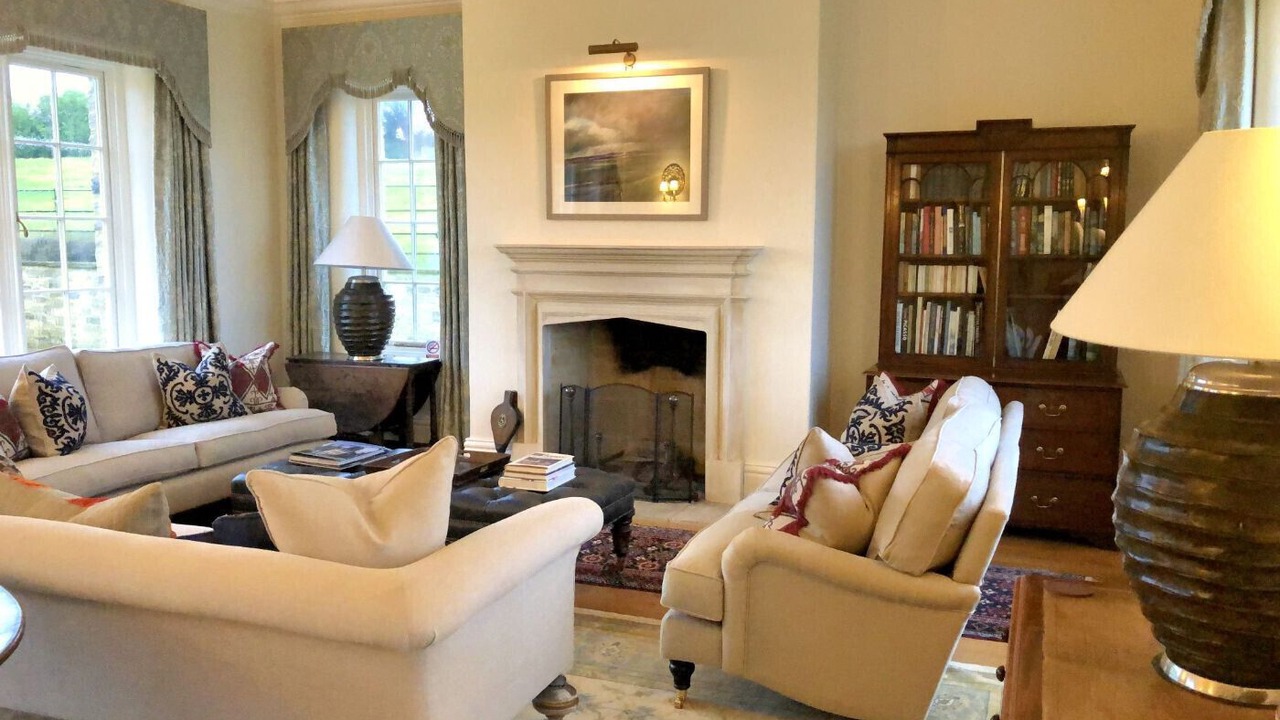 Photo of Livingroom in Axmouth