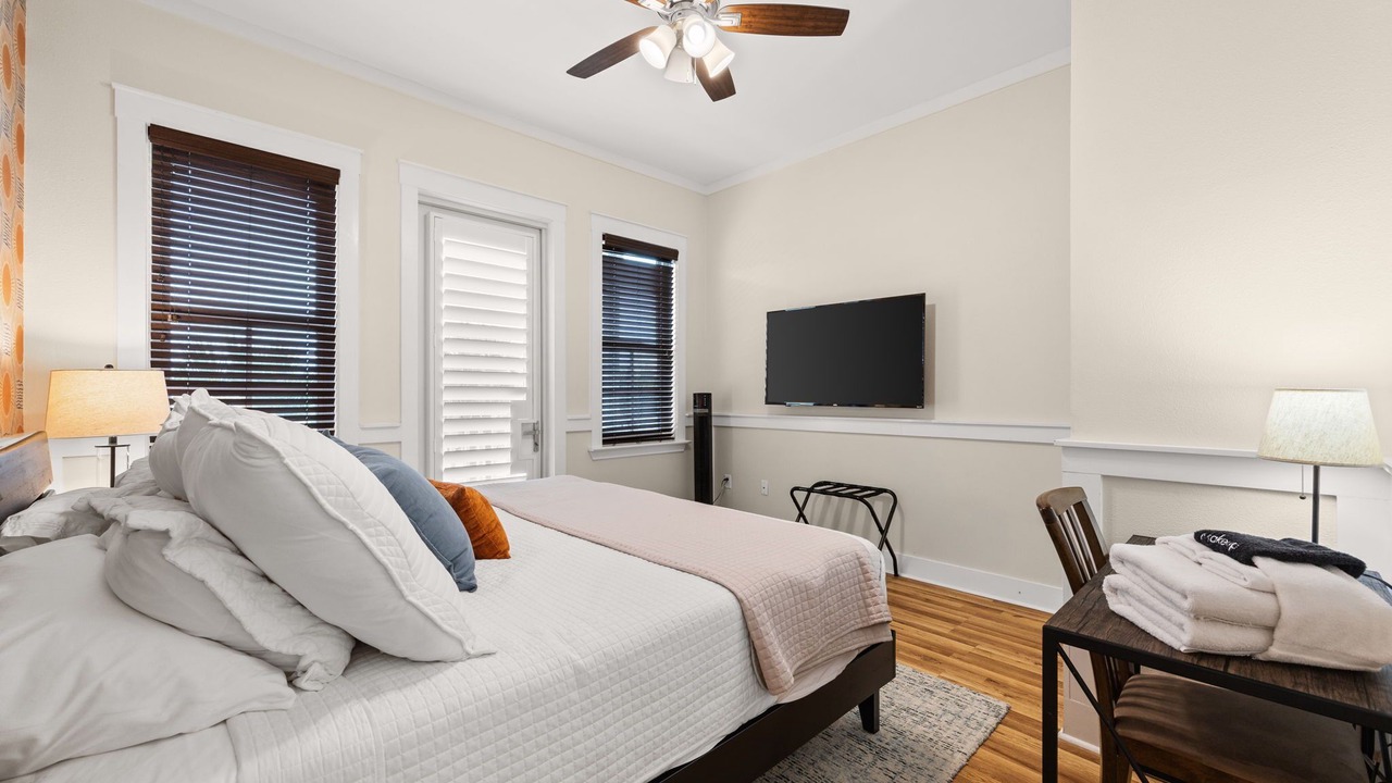 Photo of Bedroom in Waterside Village