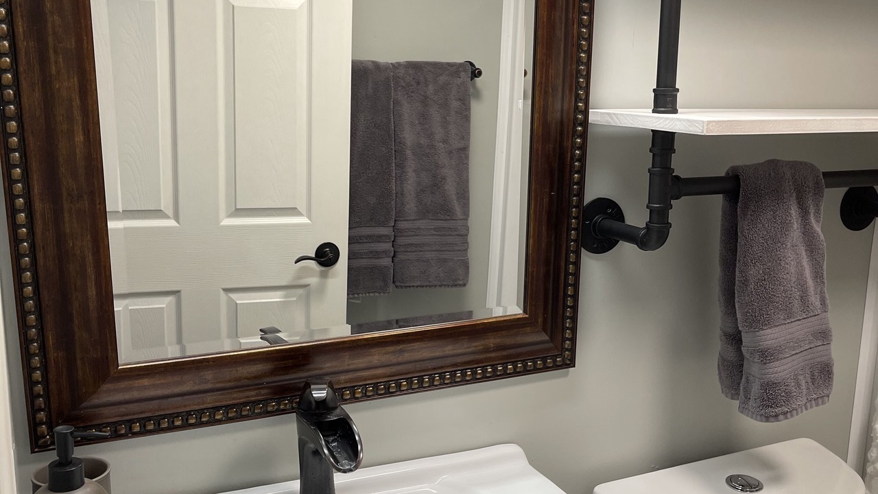 Photo of Bathroom in Palisades